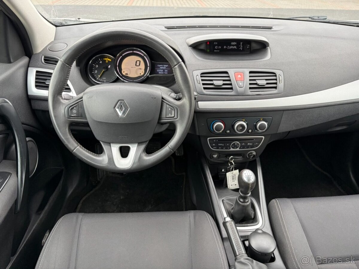 Renault Megane 1.5 DCi naj. 131t - 11