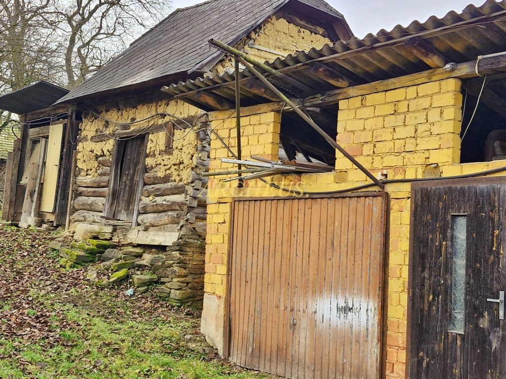 Na predaj stavebný pozemok v obci Svinia Prešov 25 €/m2 - 11