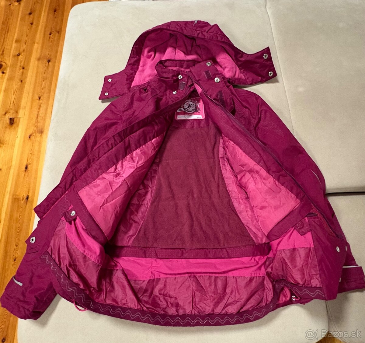 krásne dievčenské bundy a rifle - 11