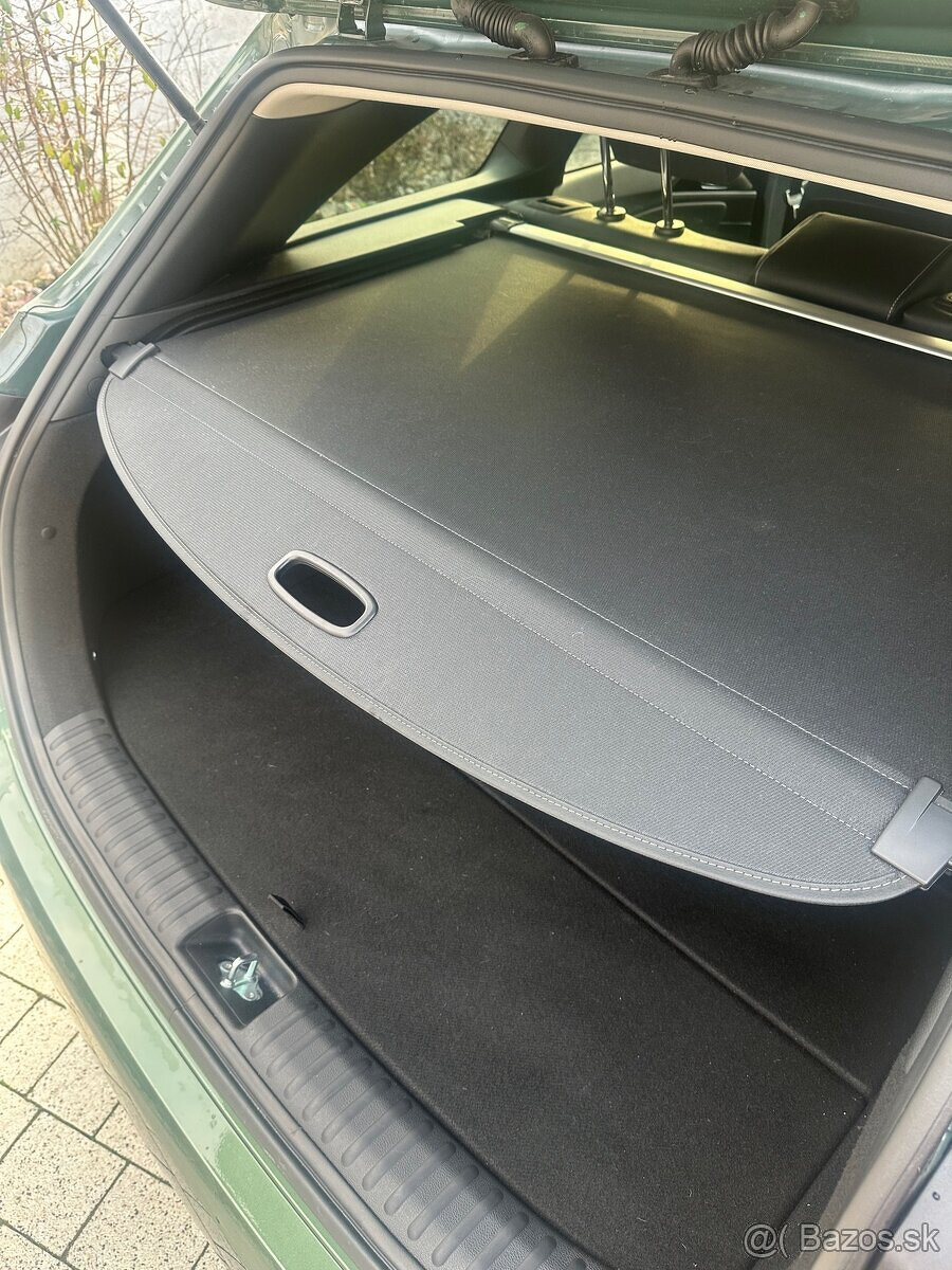 Ceed SW 1.5TGDi A7|Gold+ LED pack|ťažné |v záruke|model 2025 - 11