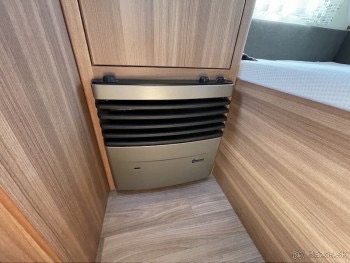 Weinsberg 390 Solar - 11