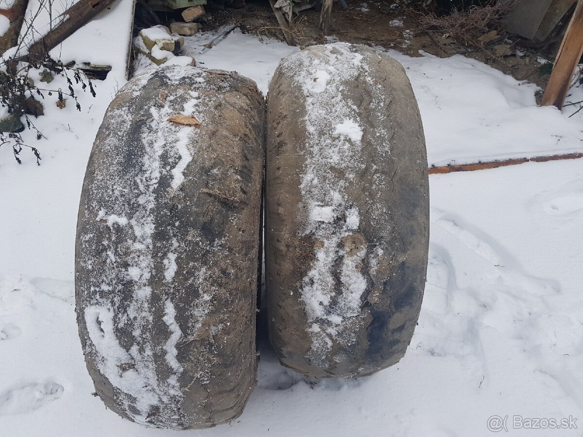 Predám nakladač - 11