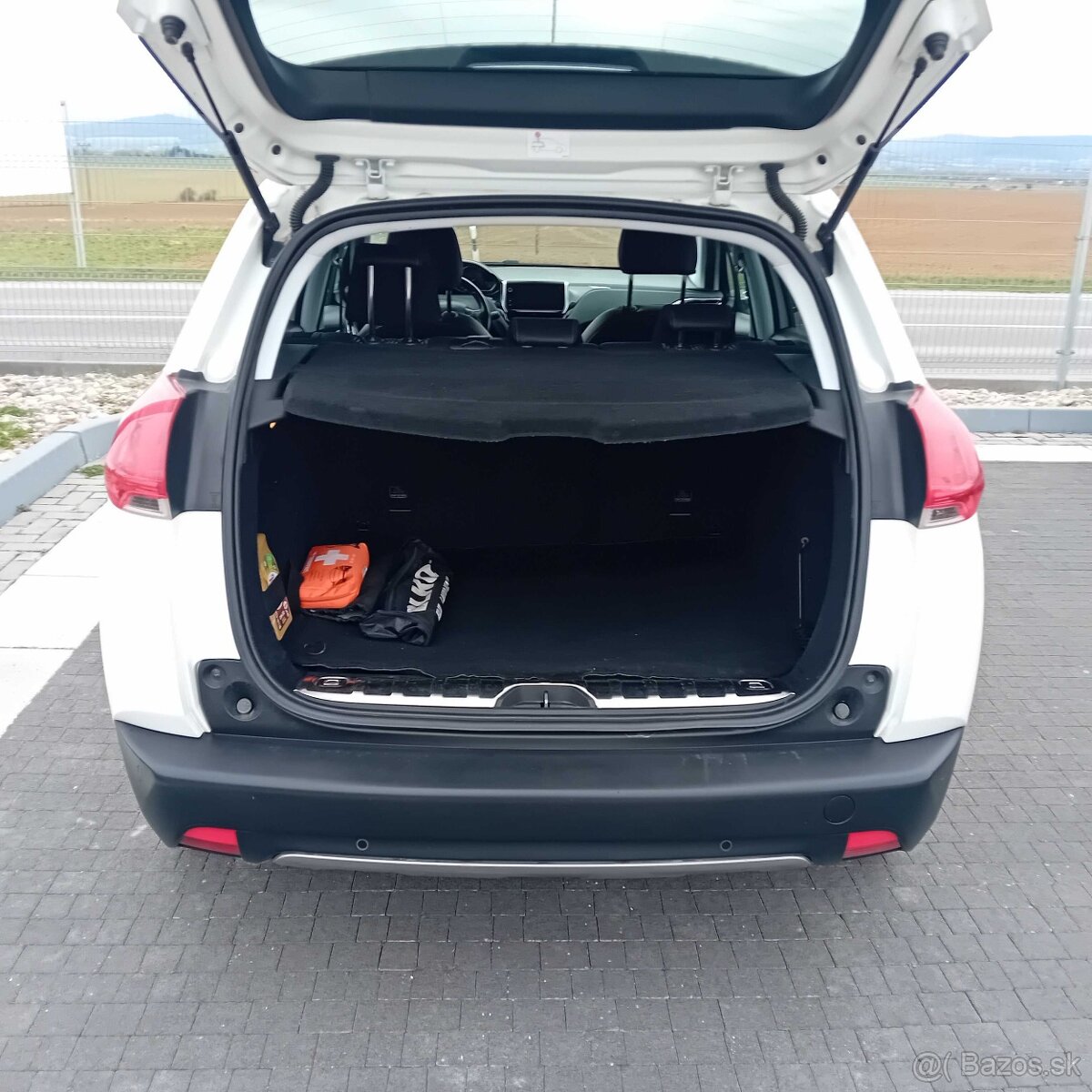 PEUGEOT 2008 1.6 HDI MANUÁL 73kW - 11