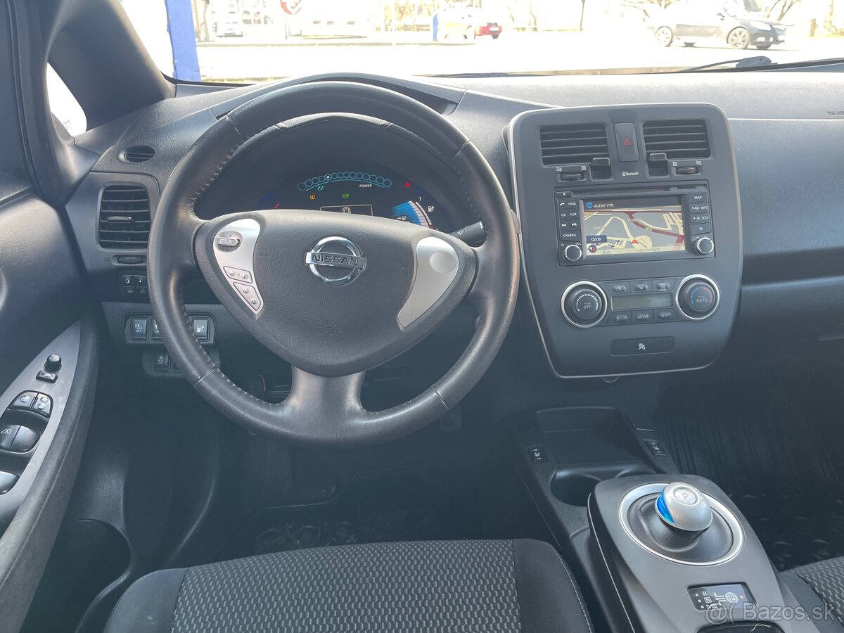 Nissan Leaf Elektro iba 55435km - 11