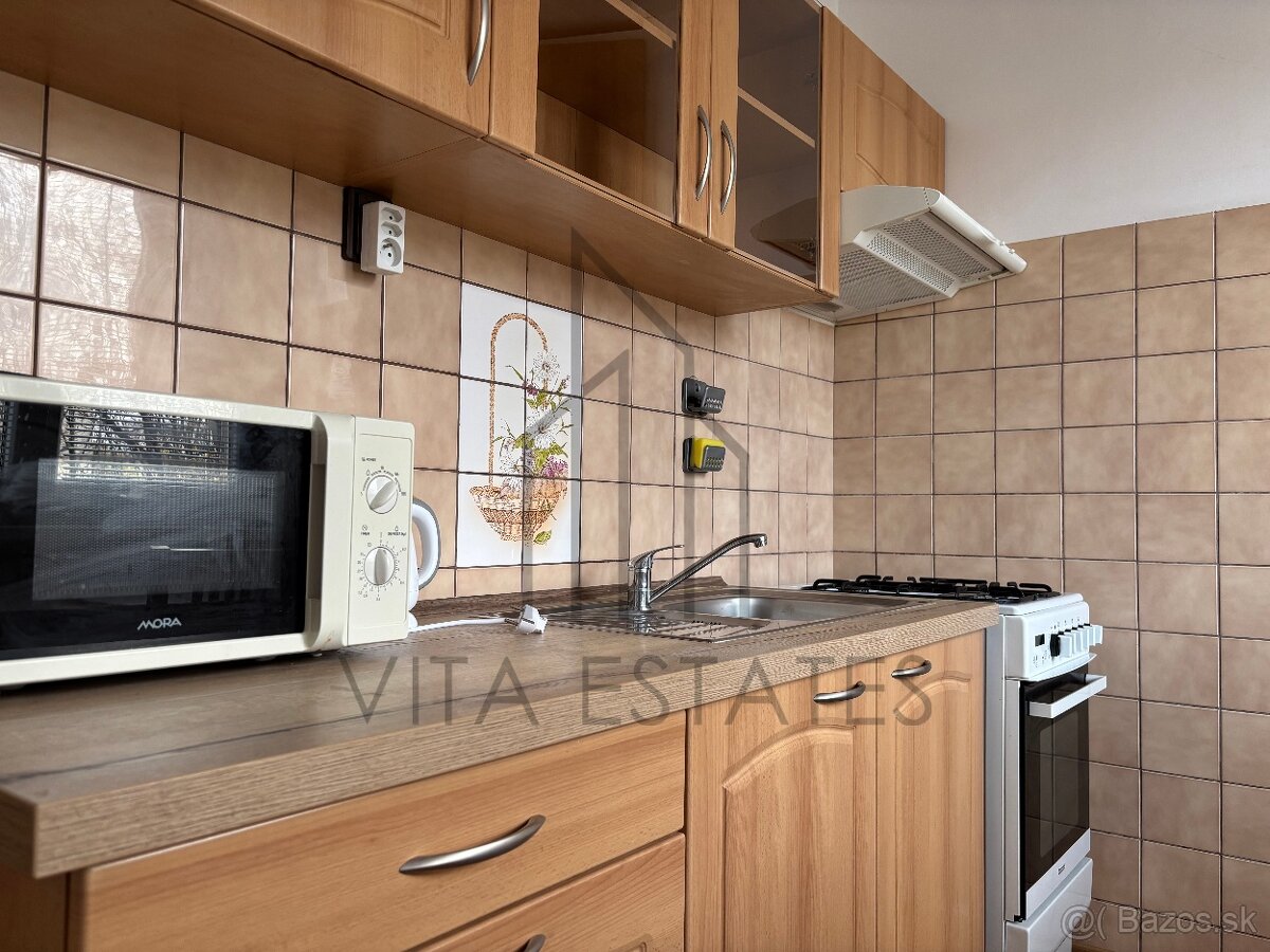 🏢 Prenájom 2-izbového bytu v centre Prievidze - 11
