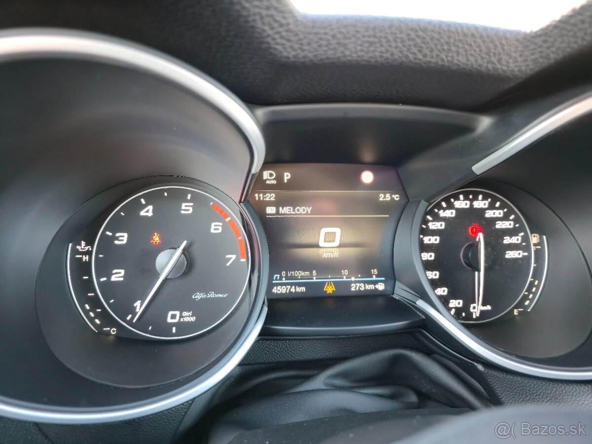 Alfa Romeo Stelvio 2.0 Q4 2022 - 11