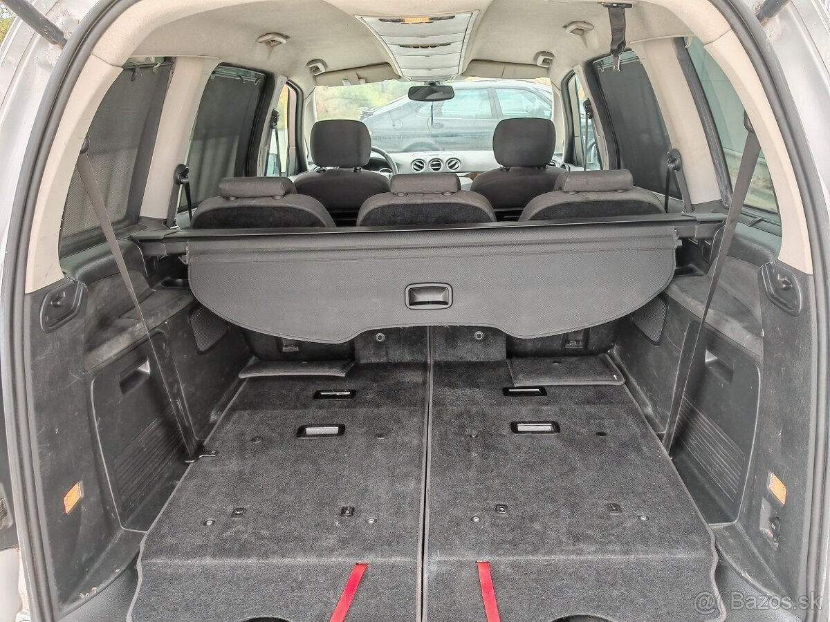 Ford Galaxy 2.0 TDCi - 11