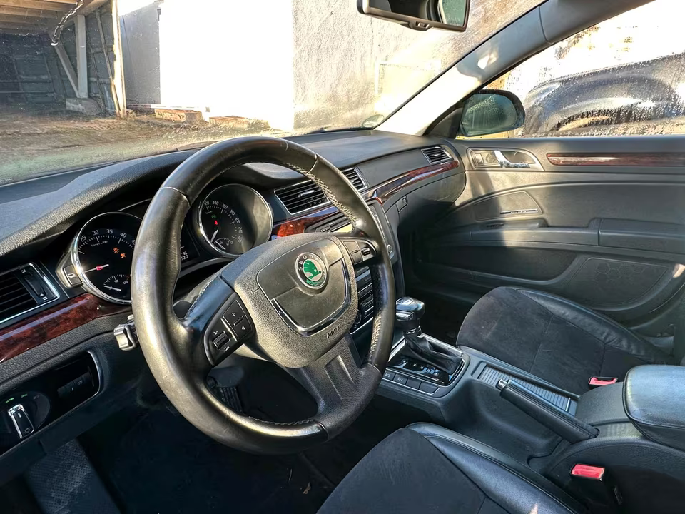 Škoda Superb Combi ELEGANCE 2.0TDi CR DSG - 11