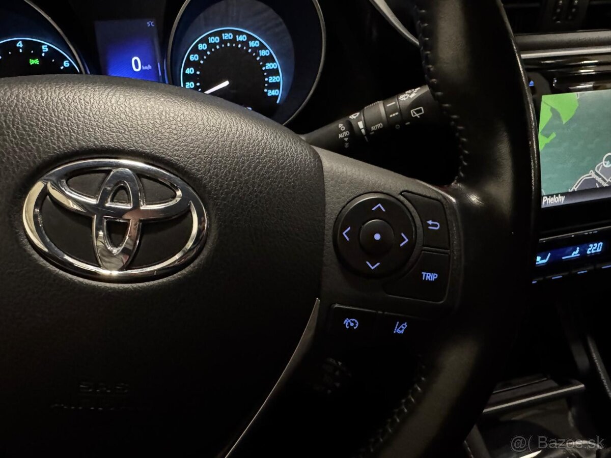 Toyota Auris combi 1,6 97kW 85000km slovák Full LED - 11