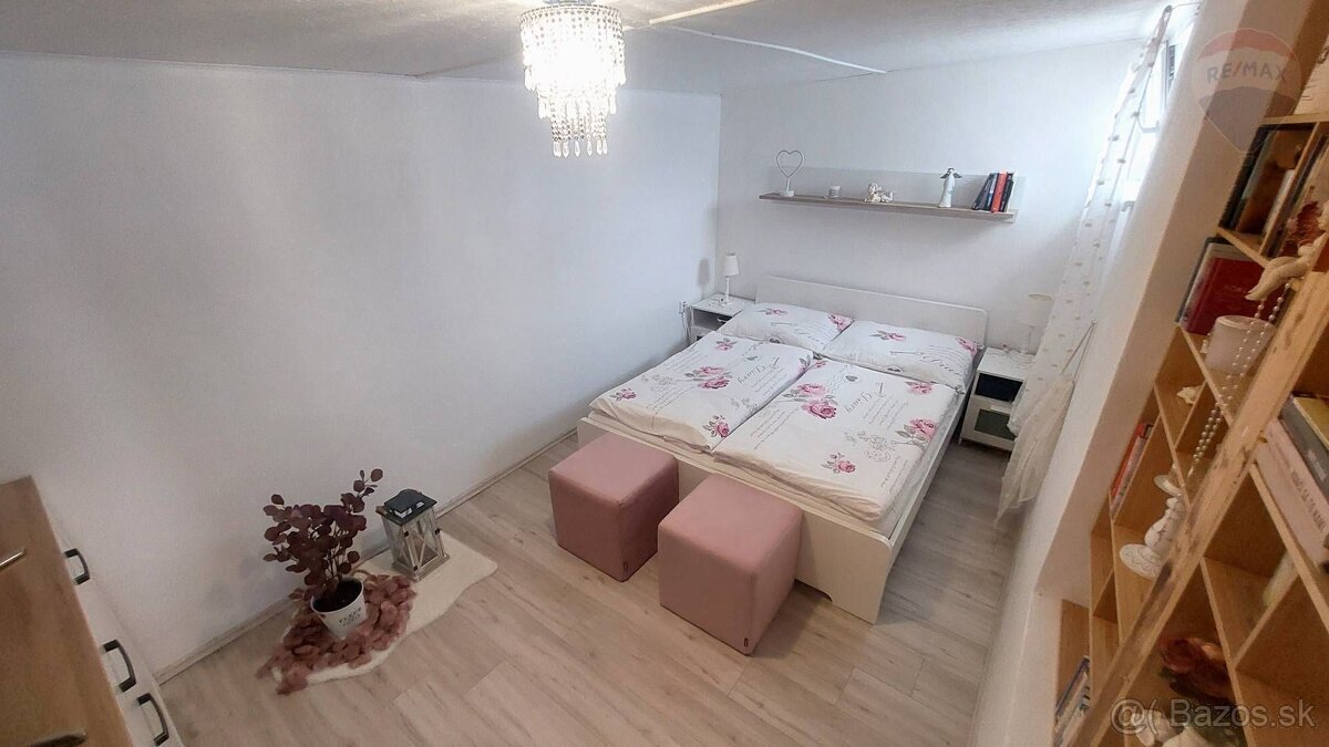 Predaj celoročne obývateľný rekreačný dom v krásnom prostred - 11