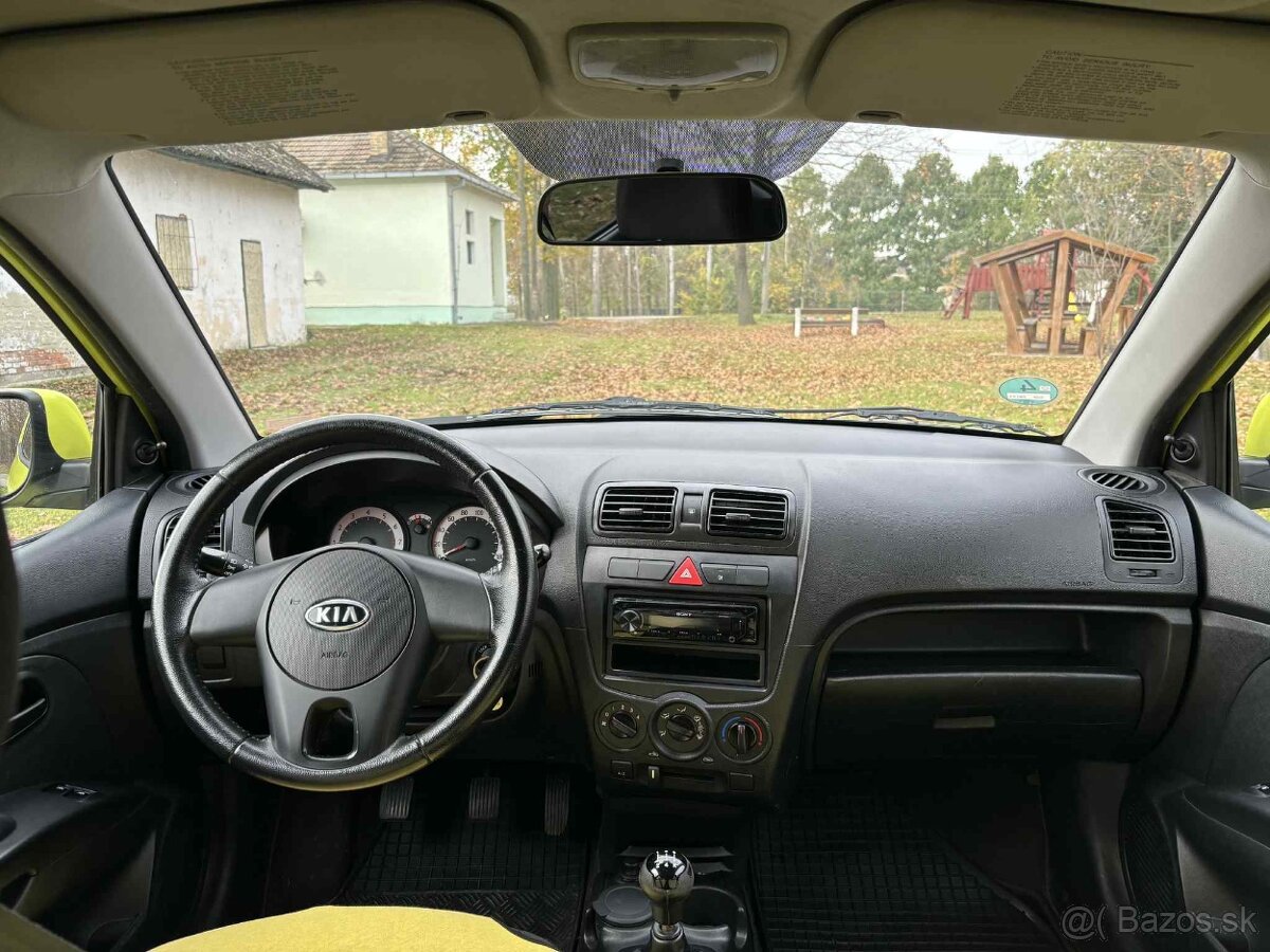 Kia Picanto 1.1 LX+ - 11