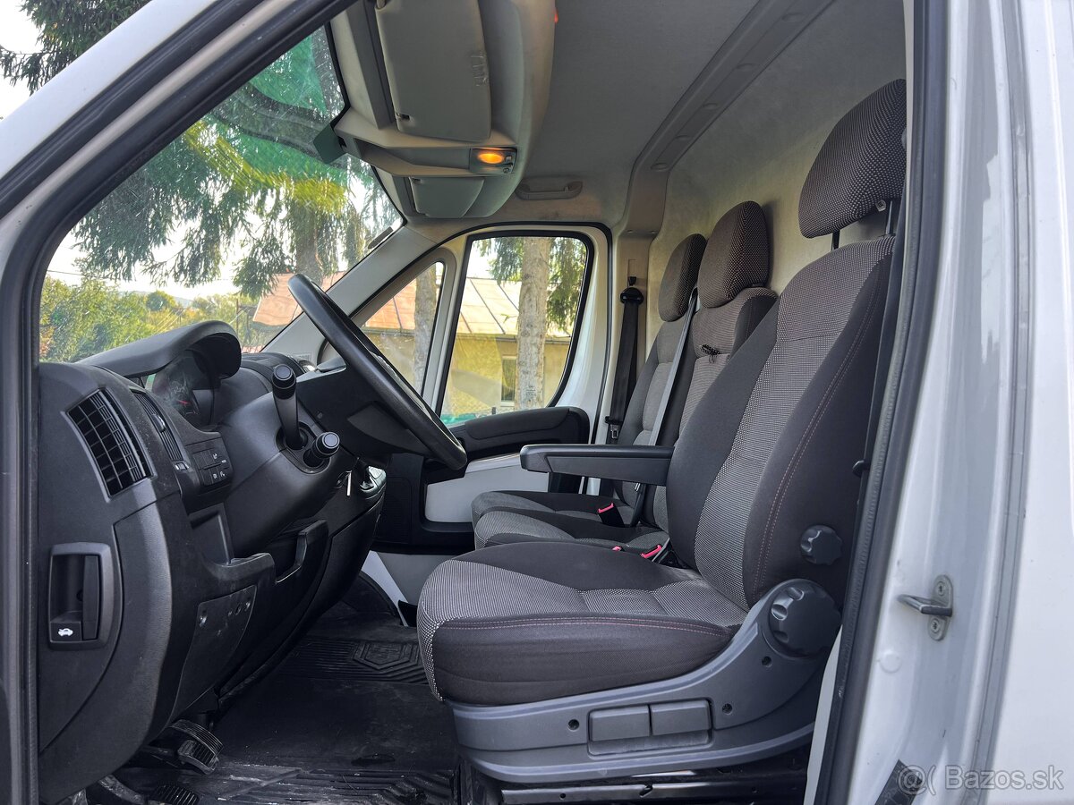 Citroën Jumper Furgon 2.0 BlueHDi 130 30 L2H2 - 11