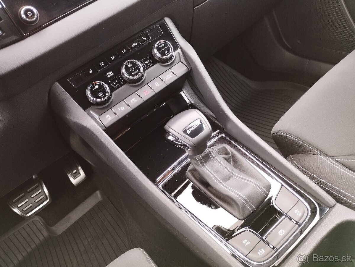 Škoda Karoq Sportline-1.5TSI 110KW DSG,10/2023, ZÁRUKA - 11