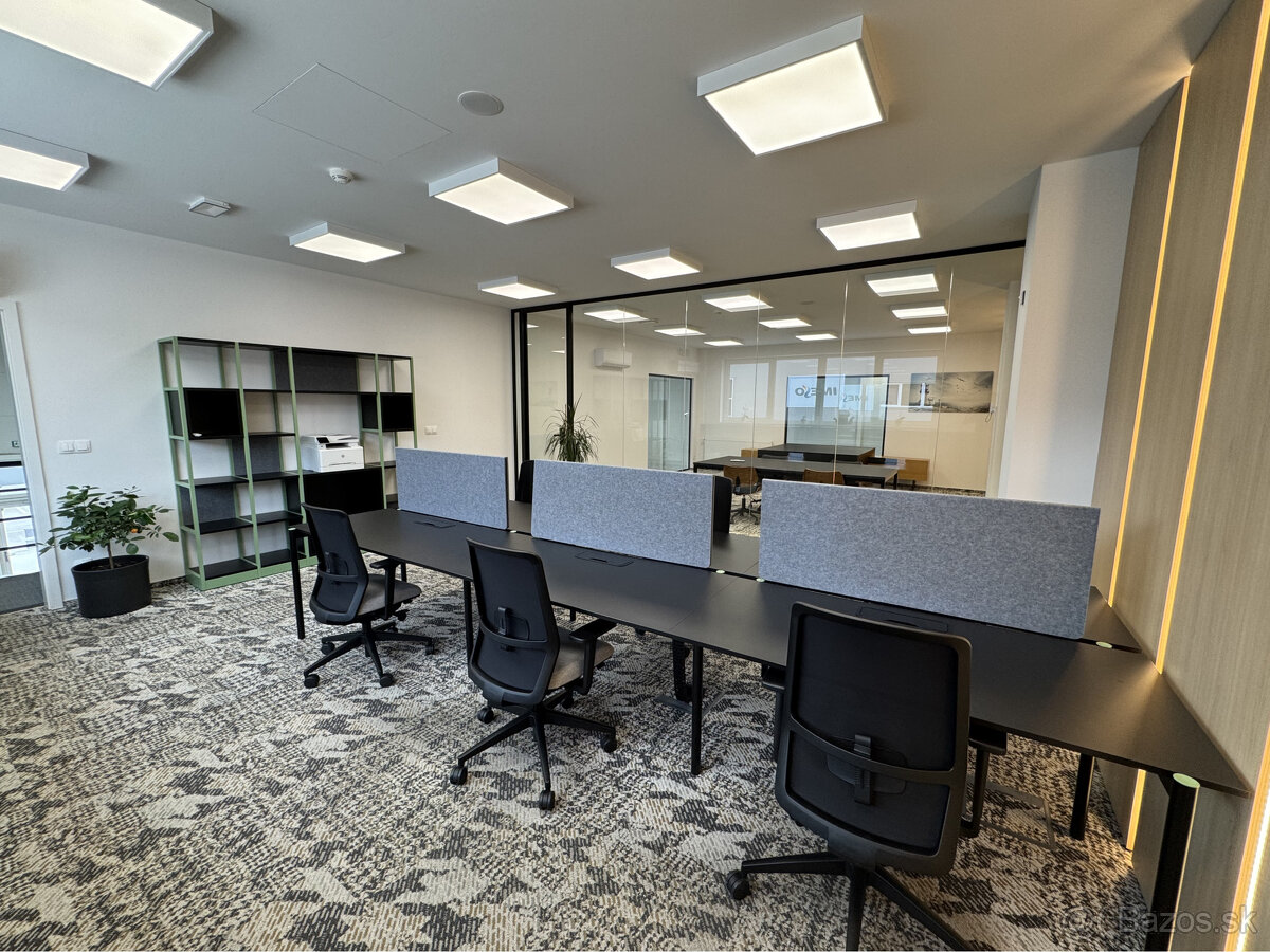 Prenájom rožného obchodno-skladového priestoru 421 m² s kanc - 11