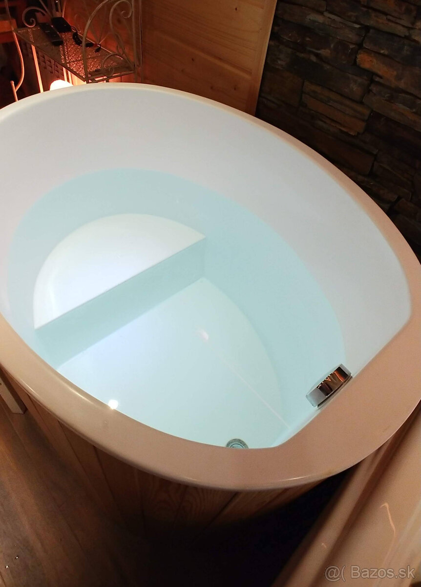 Ochladzovacia kada - smrekovec - 11