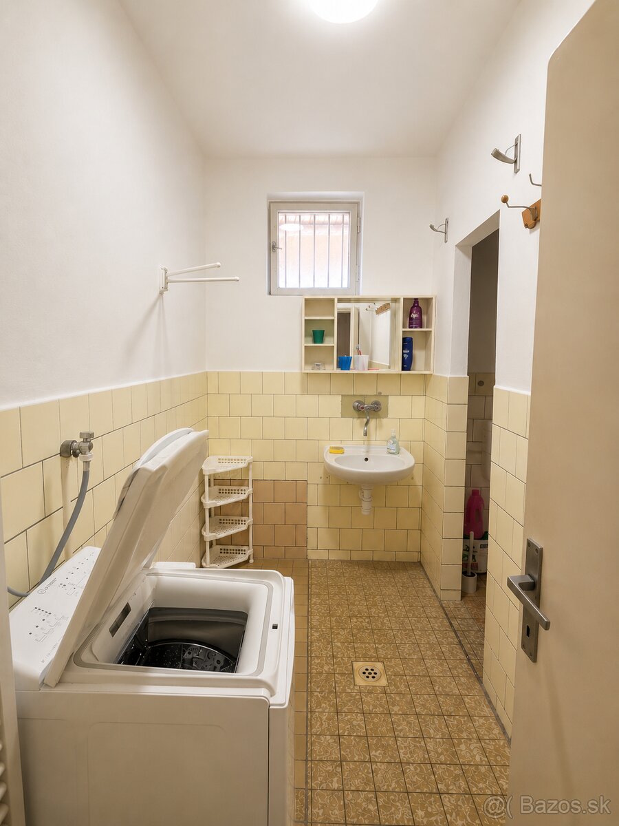 Rodinný dom na predaj v obci Jelka - 11