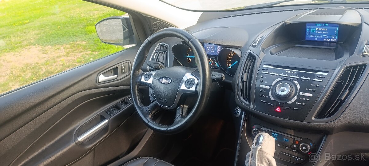 Ford Kuga 2.0 TDCi Duratorq 150k Titanium X AWD A/T - 11