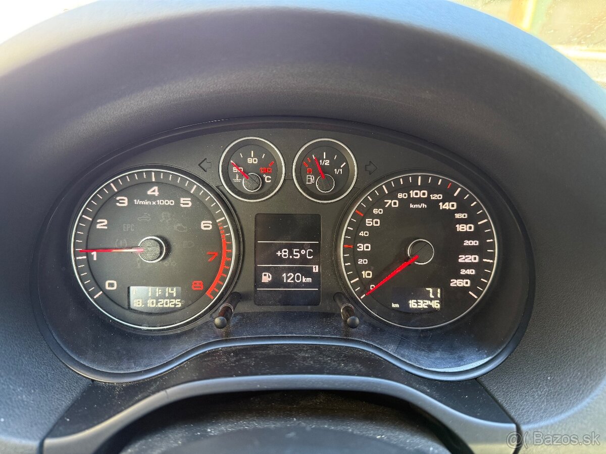 AUDI A3 CABRIO 1.8T FSI - 11