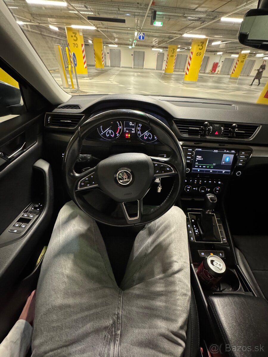 skoda superb sedan - 11