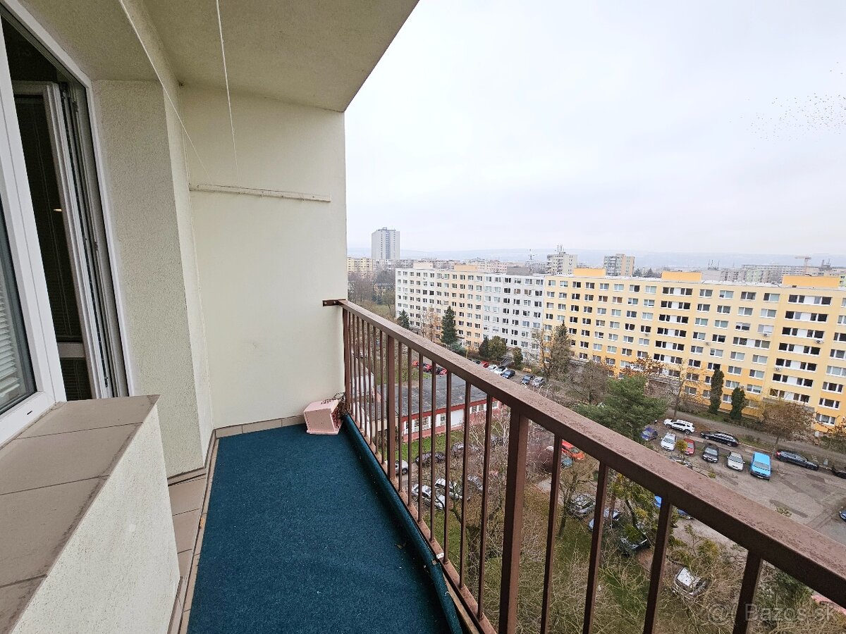 Prenájom 4 izbový byt Terasa, Trieda SNP - Košice - 11