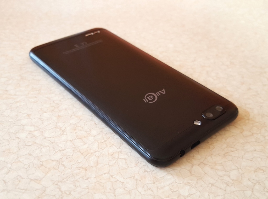 Predám 5,2 palcový 4G LTE Smartfon DUAL SIM Fot.SONY / - 11