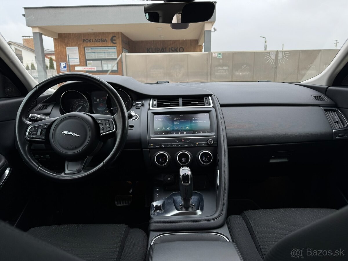 Jaguar E-Pace 2.0 I4 HSE AWD A/ - 11