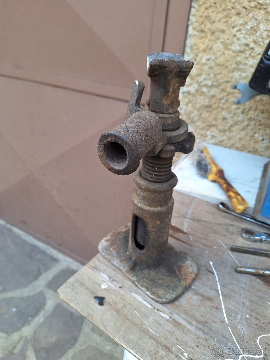 Historicka ručná brzda 1 - 11