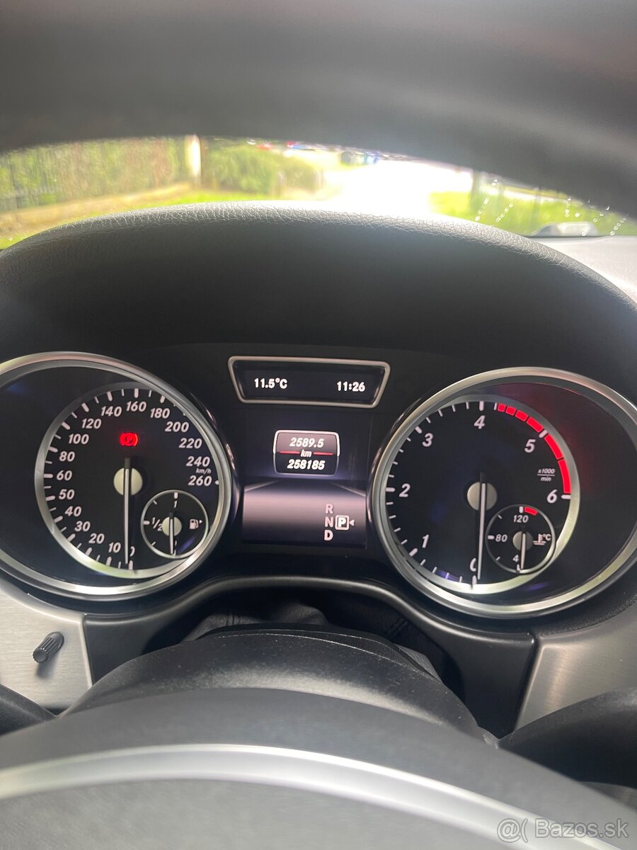 Mercedes Benz ML350 CDI W166 - 11