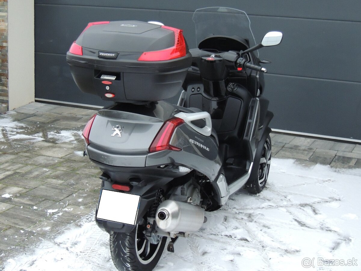 PEUGEOT METROPOLIS 400 2017 ABS TCS,,B" vodičák - 11