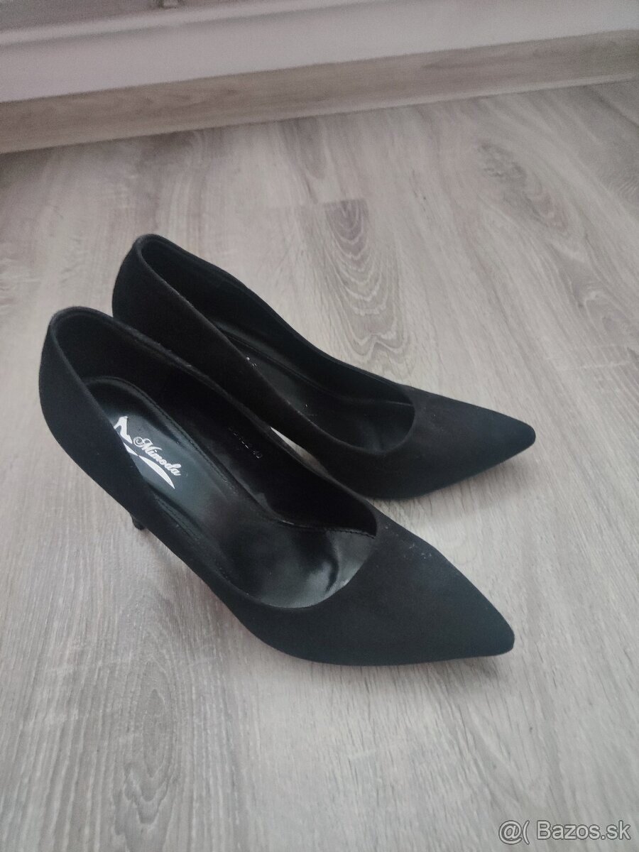 kabelky, lodičky, slnečné okuliare, čelenky, pončo, šatka - 11