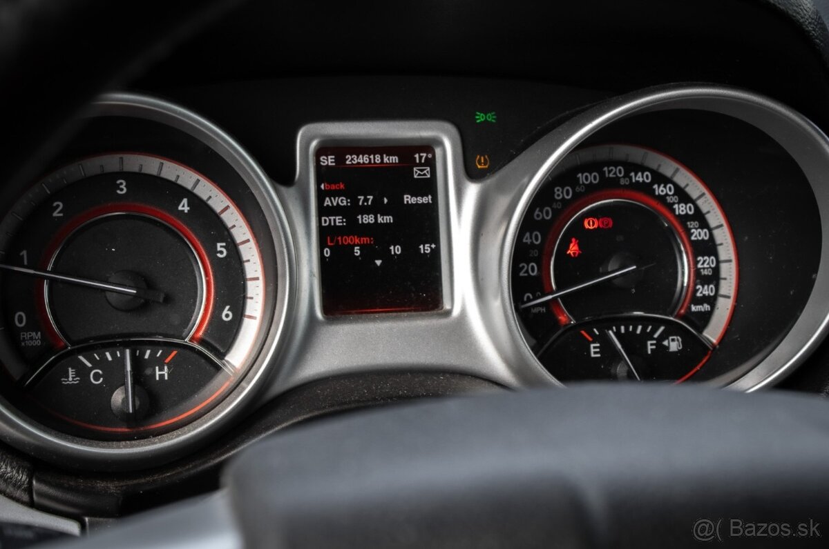 Fiat Freemont 2.0 16V MultiJet - 11