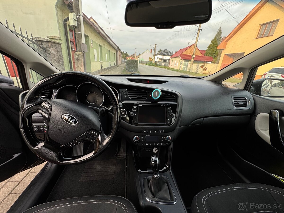 Predám Kiu Ceed 2012, 1.6 Turbo diesel, 96 kW. - 11