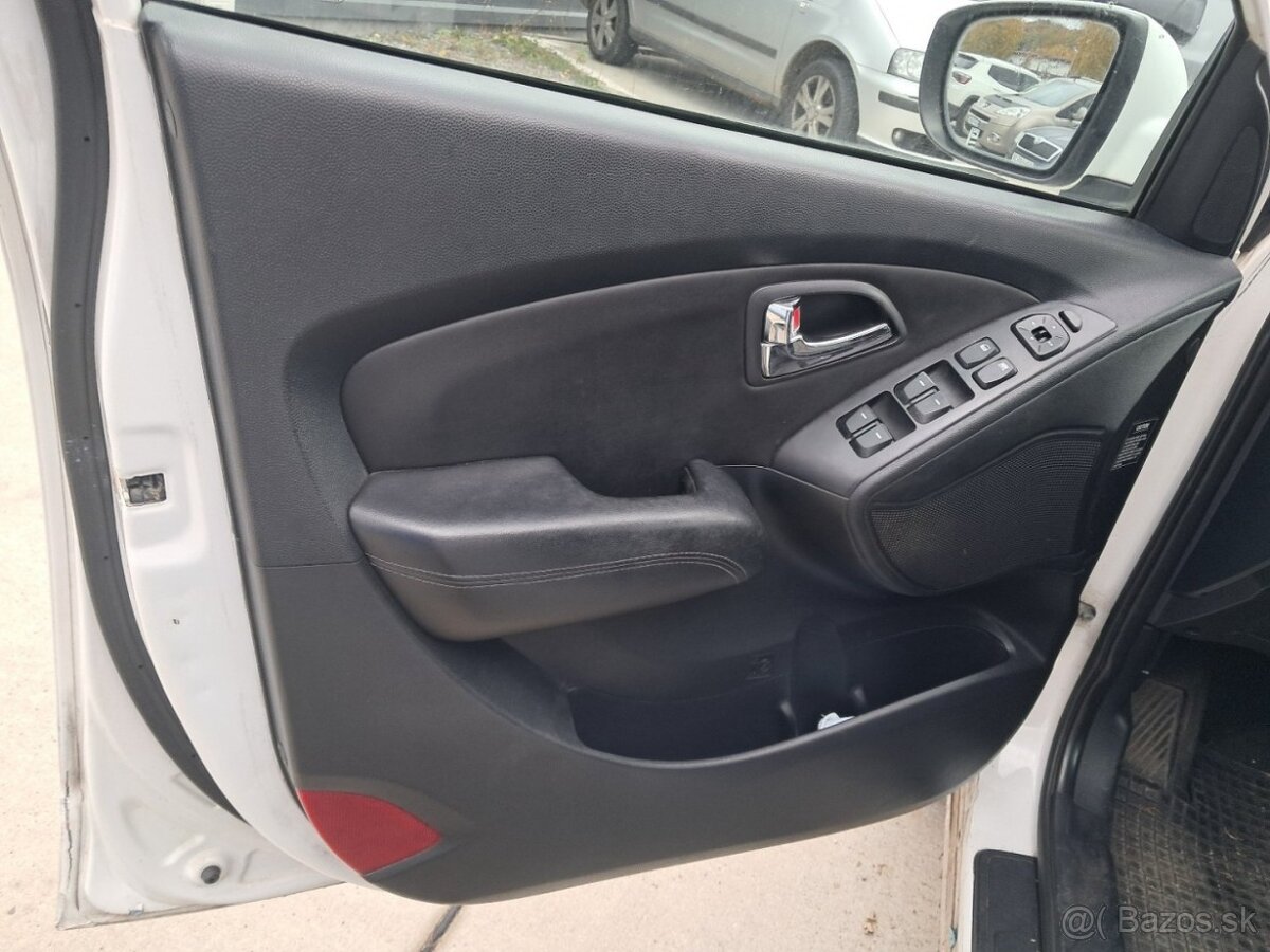 Hyundai ix35 135kw diesel - 11