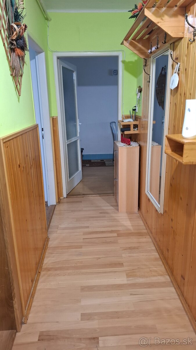 Predám 3-izbový byt - 11