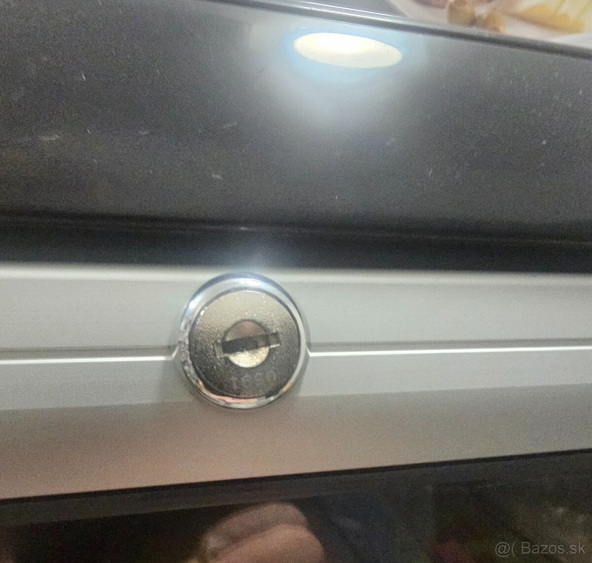 Chladiaca vitrína BEKO ( WHIRLPOOL ) - 11