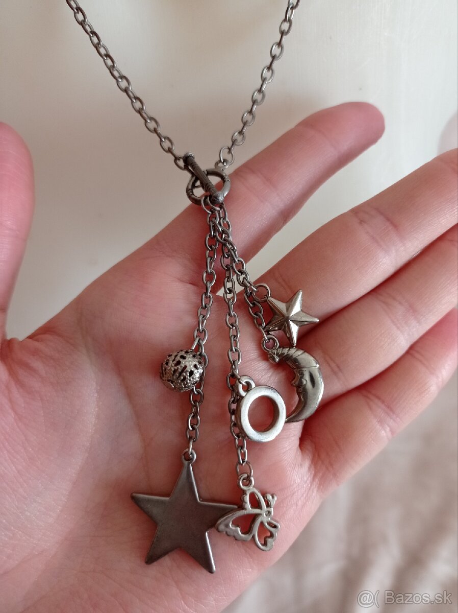 Náhrdelníky rôzne - 11