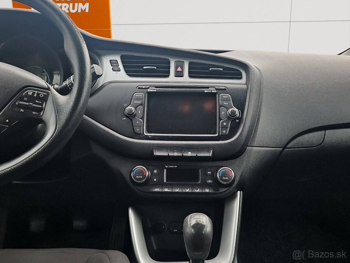 Kia Ceed 1.4 73KW R.V 2014 117 817 KM - 11