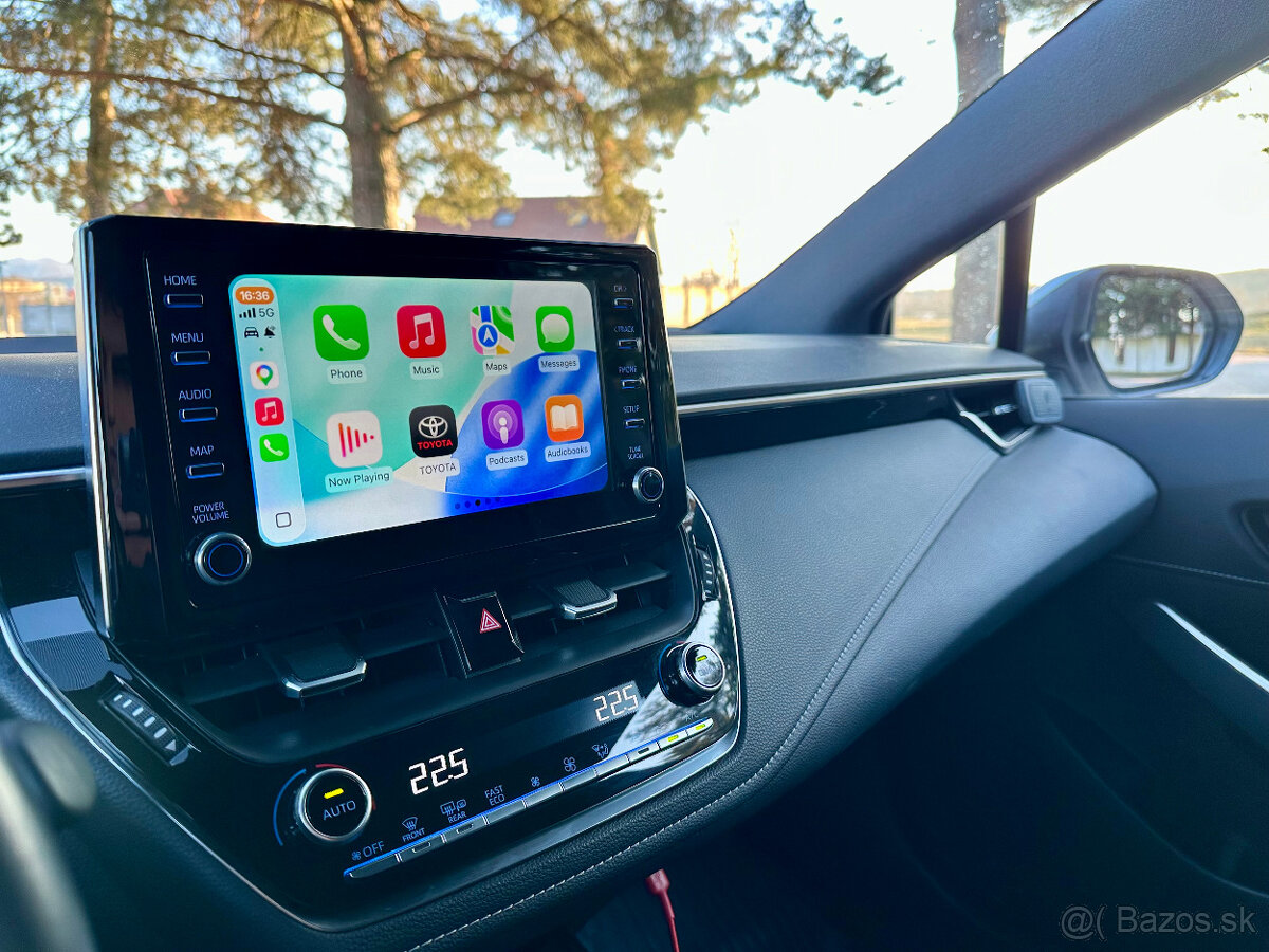 Toyota Corolla 2.0 Hybrid 112kW Style & Tech - 11