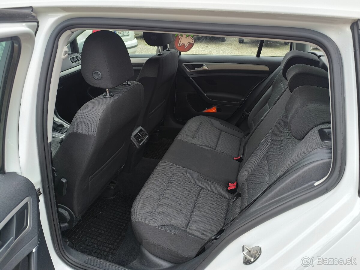 VW Golf Variant VII 1.4 TGI DSG - 11