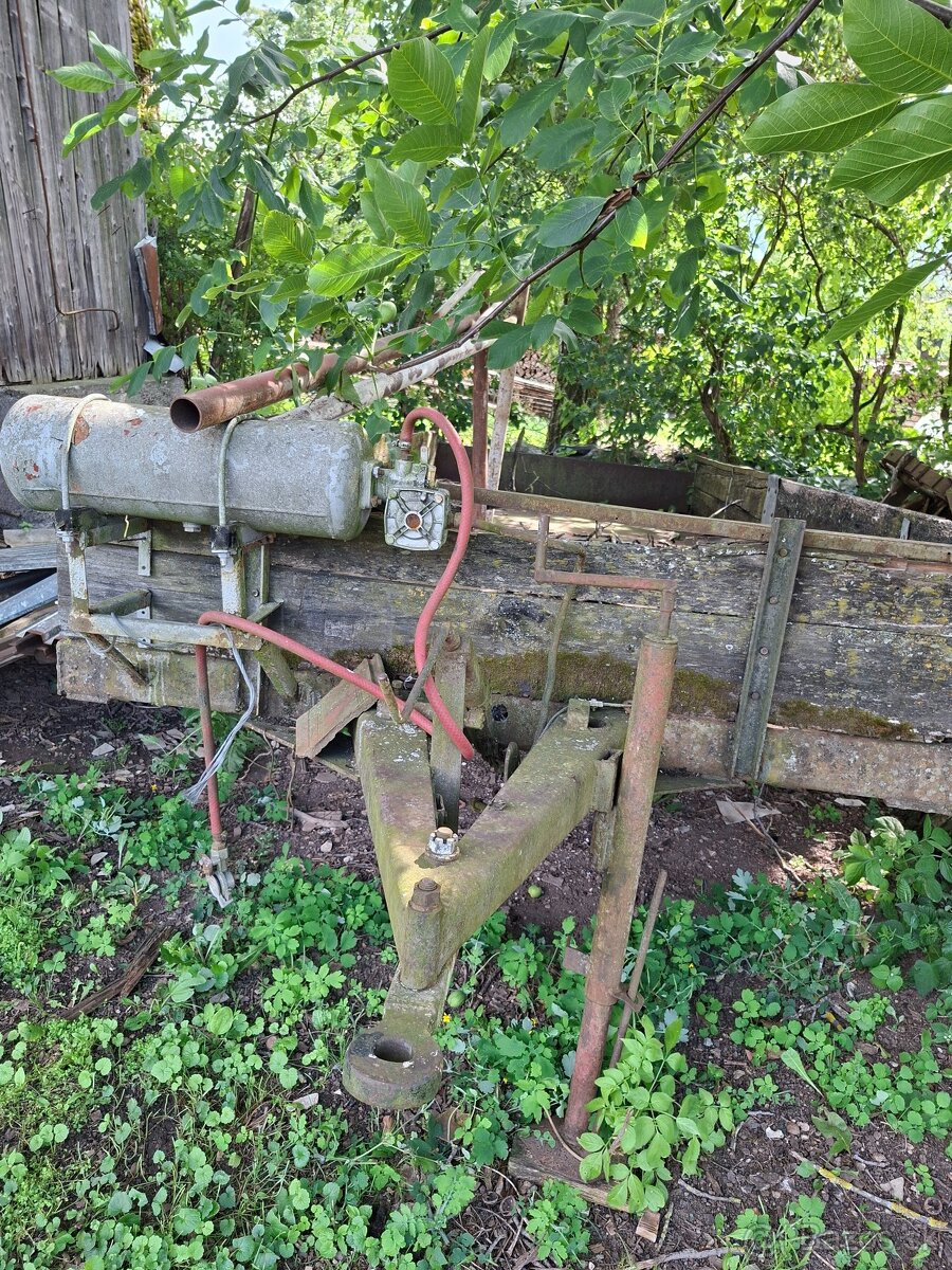 Predám poľnohospodárske stroje - 11