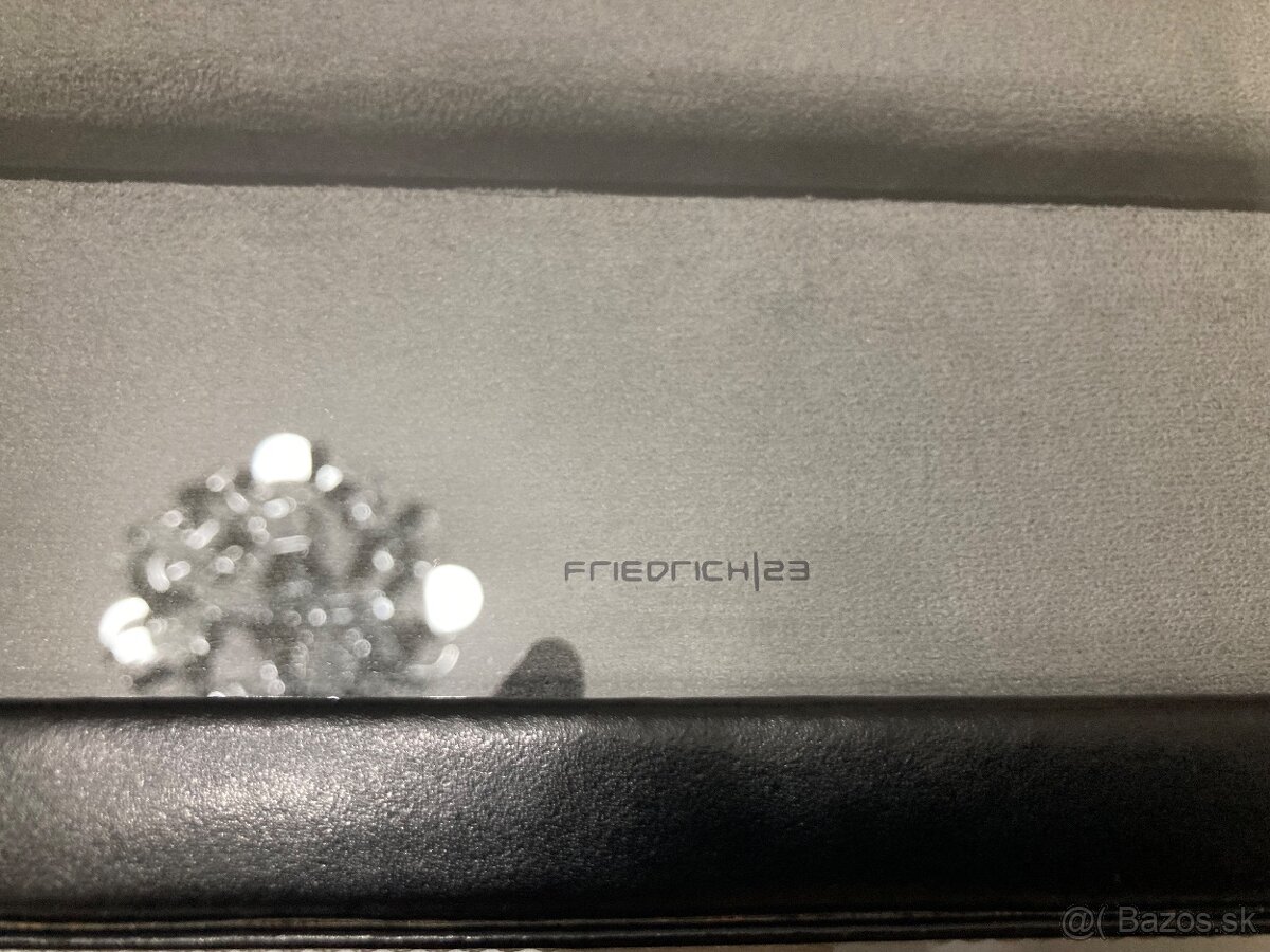 luxusna sperkovnica vitrinka pre hodinky friedrich 23 - 11