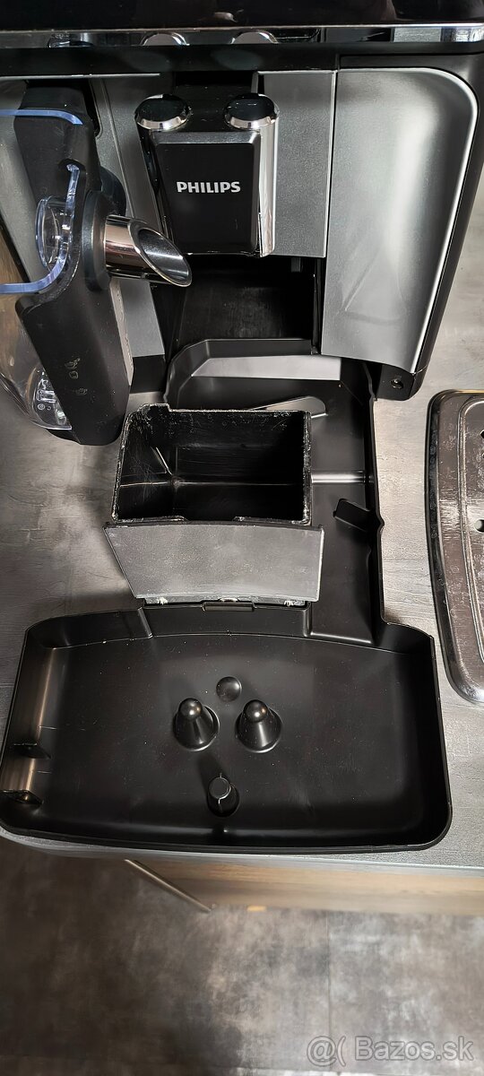 Predám automatický kávovar Philips 3200 - 11