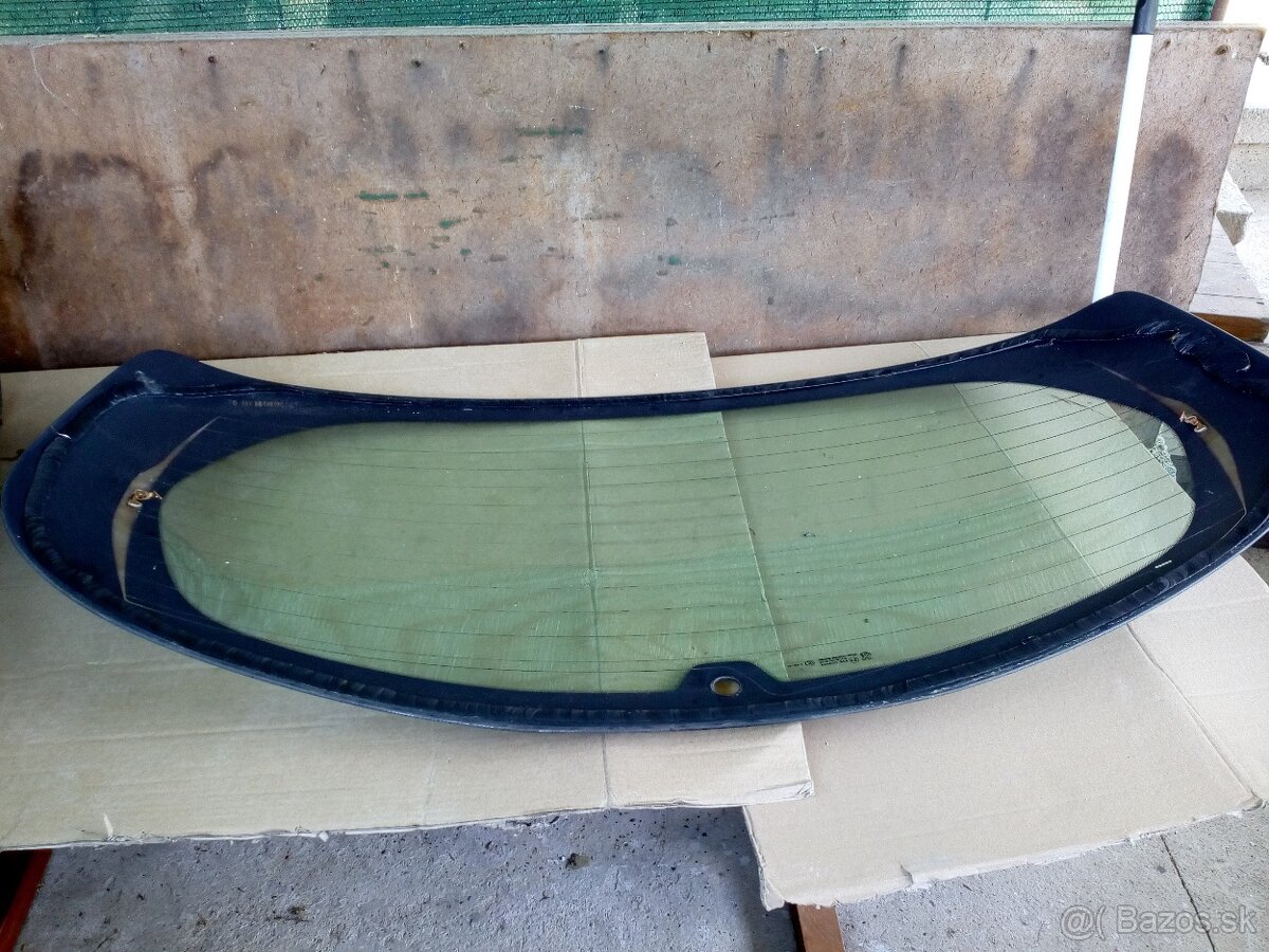 Peugeot 208 diely piatych dvier - 11