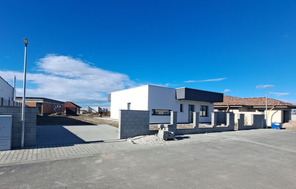 Predaj novostavby 4i RD, Tomášov, Okružná ul. - 11