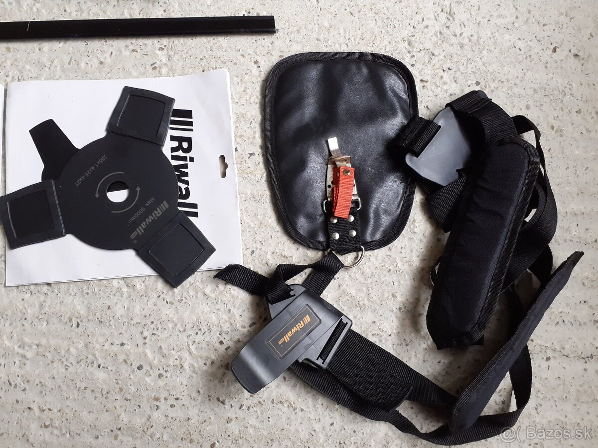 Krovinorez Riwall - 11