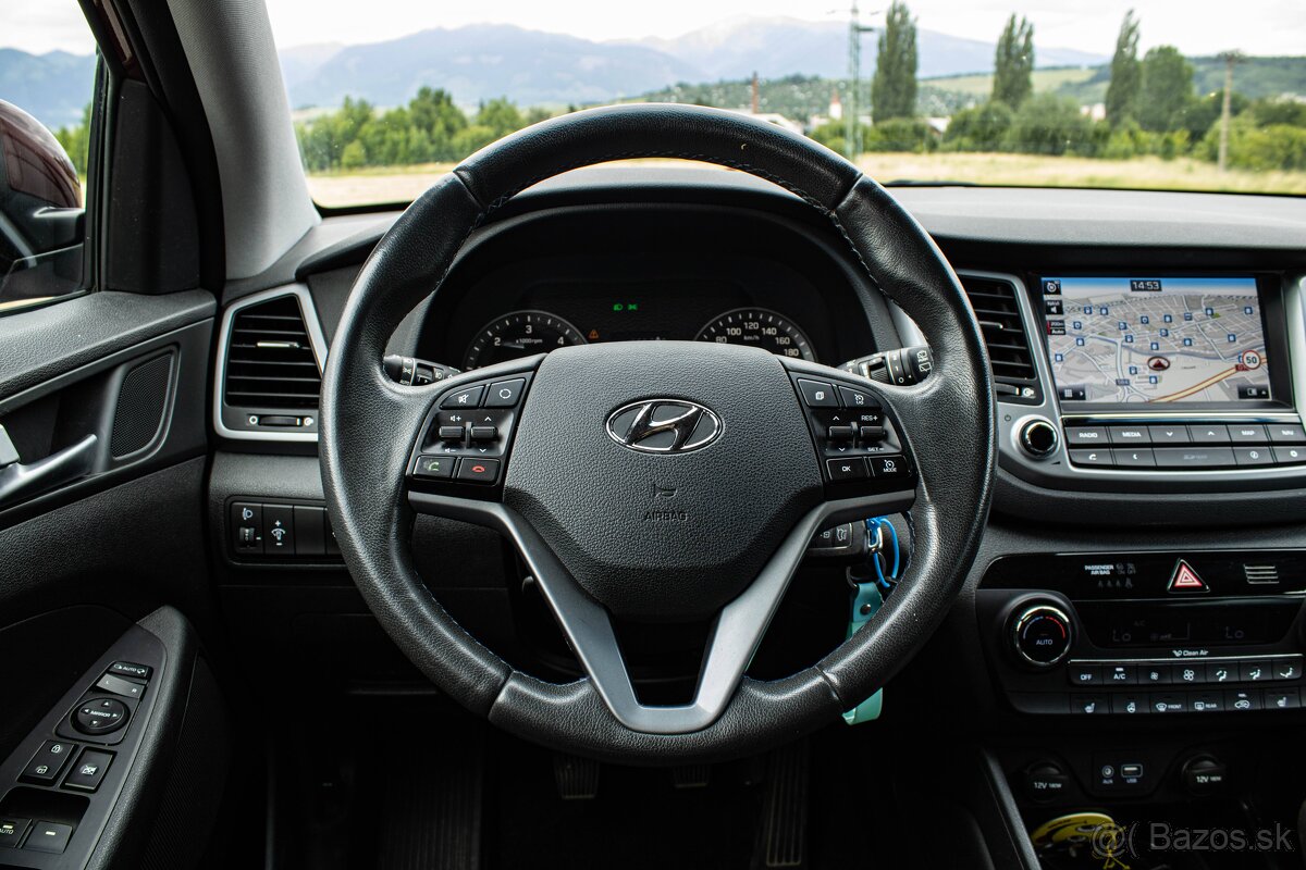 Hyundai Tucson 1.7 CRDi Style M6 - 11