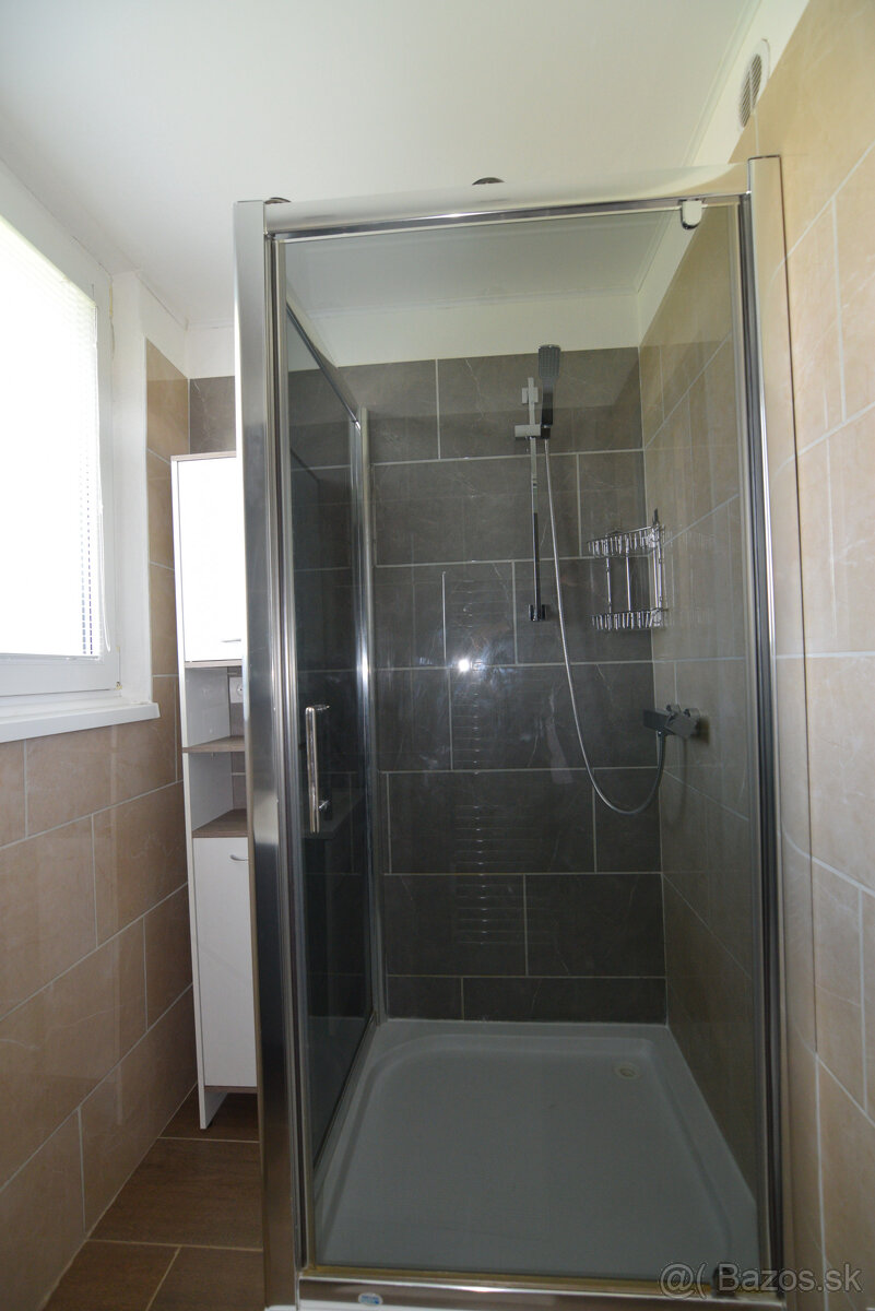 REZERVOVANÉ- na predaj 3 izbový byt v Martine -Košúty 1 - 11