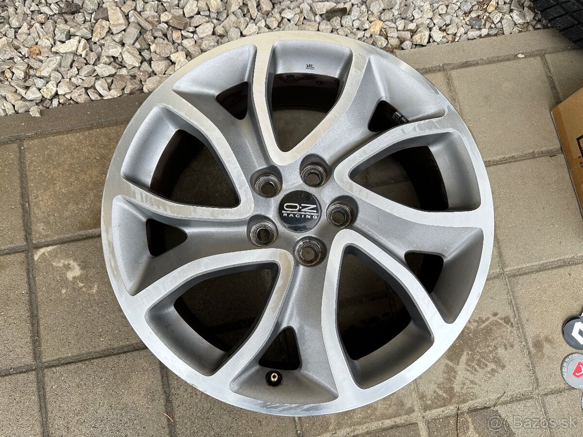 Disky 5x114,3 R18 7J ET38 ENKEI - 11