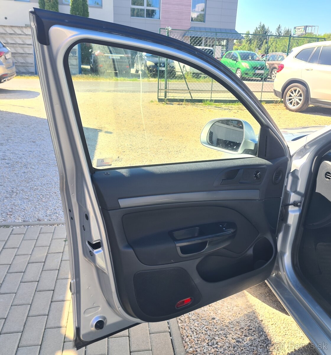 ŠKODA OCTAVIA 1.6 TDI CR DPF AMBIENTE - 11