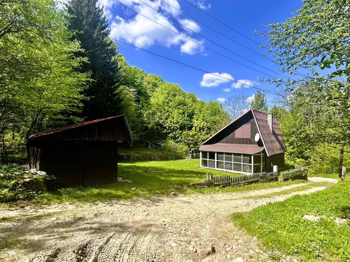 Rodinný dom na rekreáciu, okres Považská Bystrica - 11